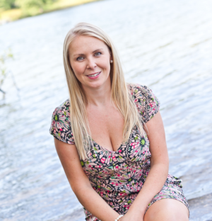 Caroline Farrer