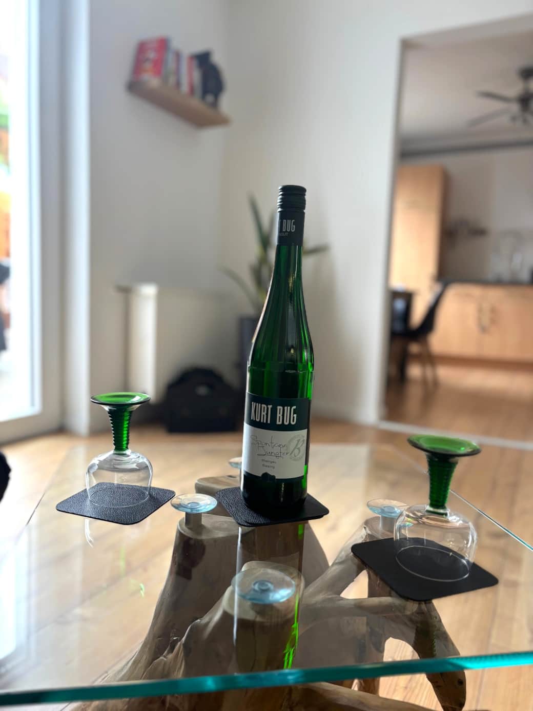 Wohnzimmer mit Blick in die Kueche