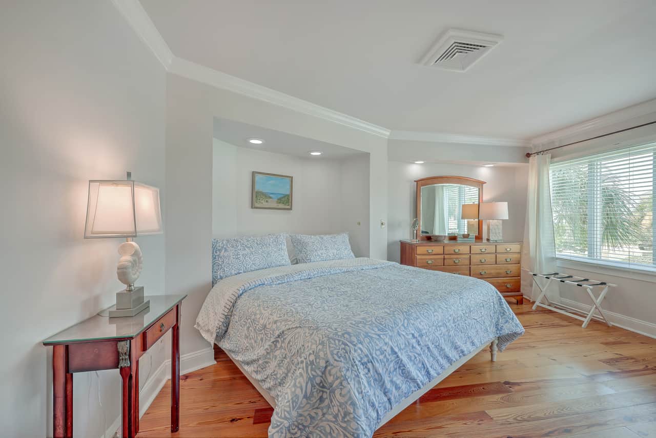 Port O' Call E203; Wild Dunes; Isle of Palms