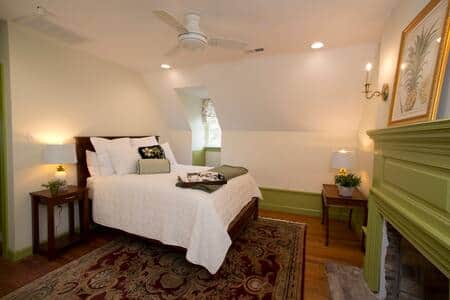 The "Rochambeau Room" with fireplace, reading nook and ensuite full bathroom. The "Rochambeau Room" with fireplace, reading nook and ensuite full bathroom.
