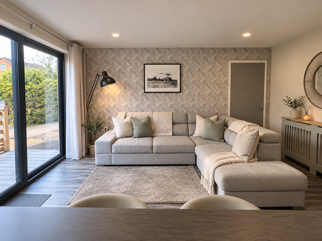 Alma Flat Lounge