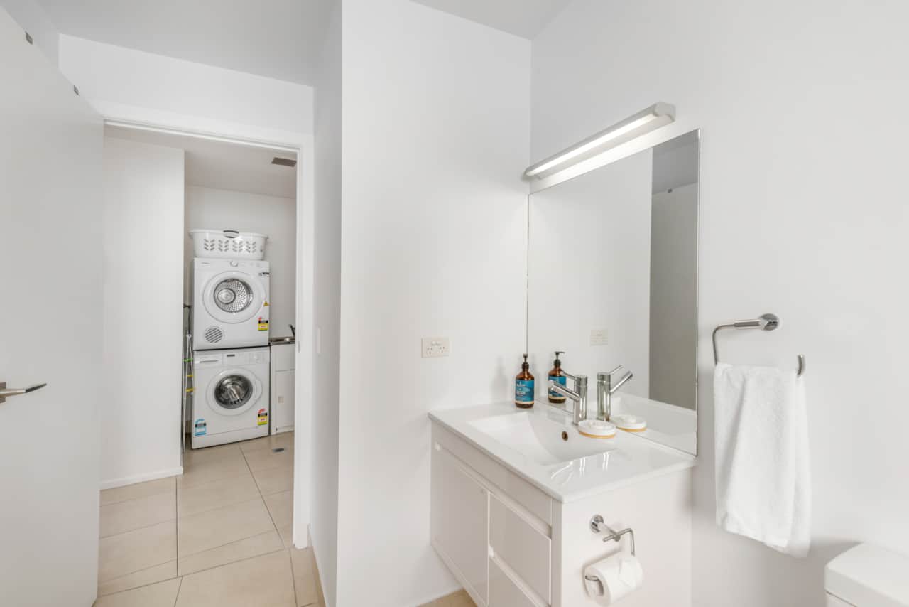 Bathroom and Laundry 01