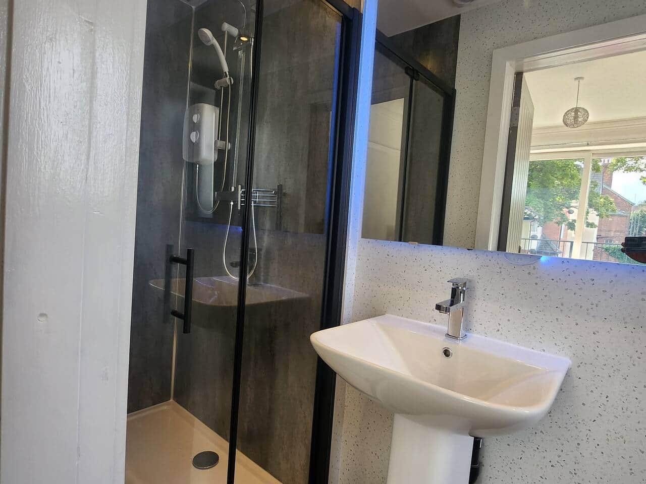 Modern bathroom at 239 Seymour Grove short stay Manchester