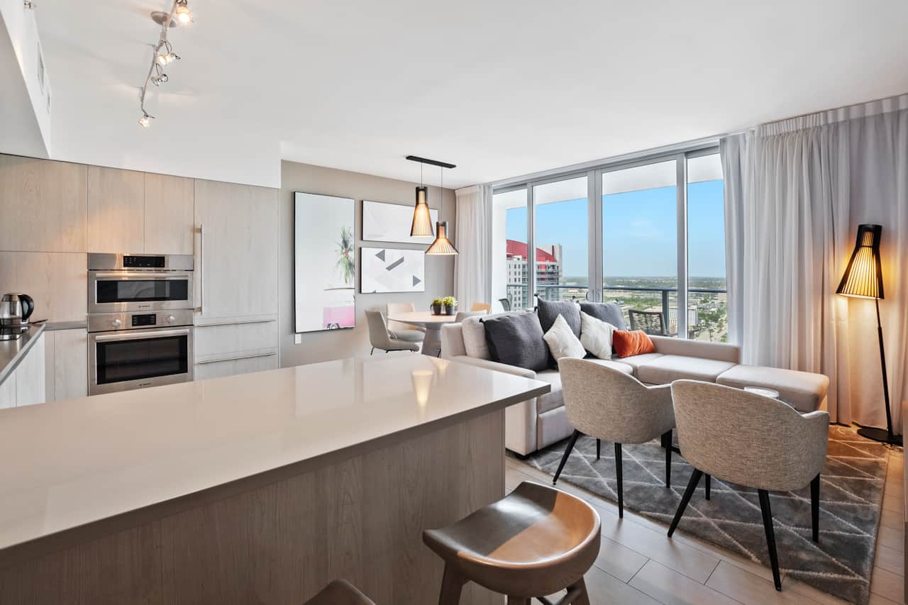 1 print 4010 s ocean dr 2706