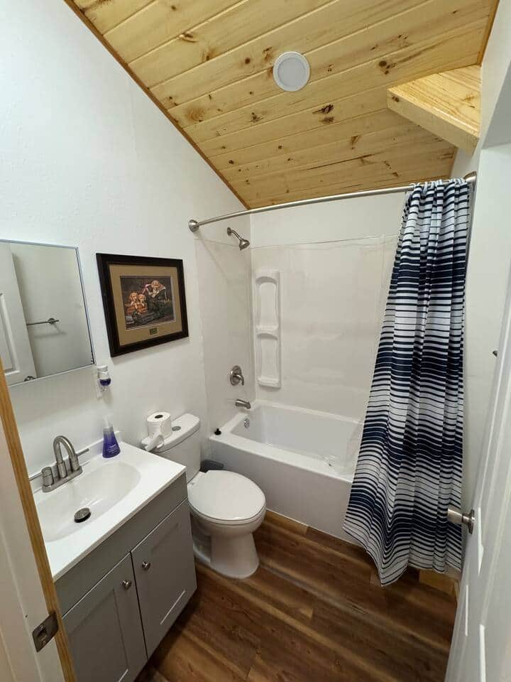 Bathroom Bathroom
