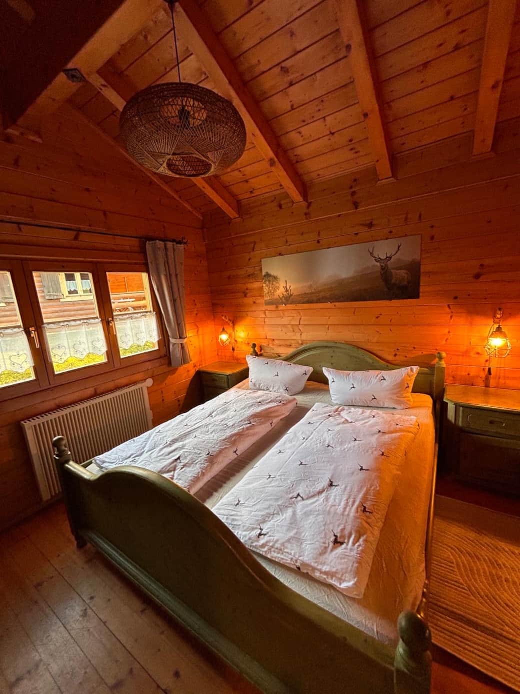 Schlafzimmer 1