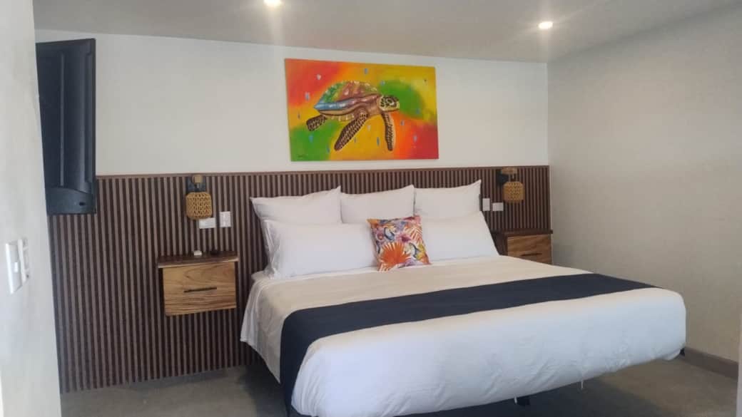 King Bed in Attached Apartment