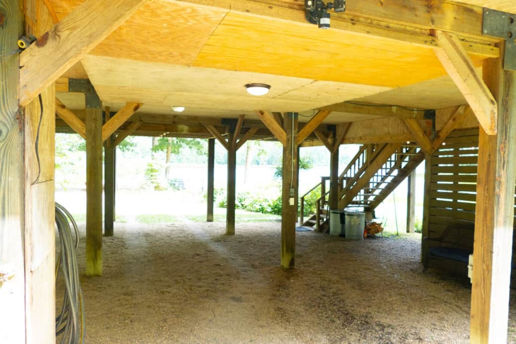When you drive up to the cabin, you can pull under the cover(perfect for rainy days!) of the house to unload. 