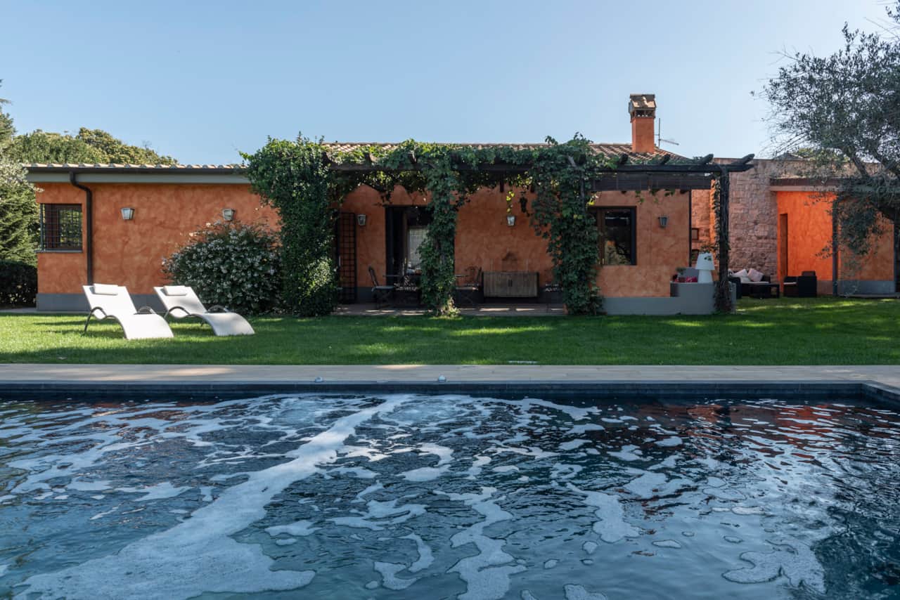 Rome countryside villa with jacuzzi
