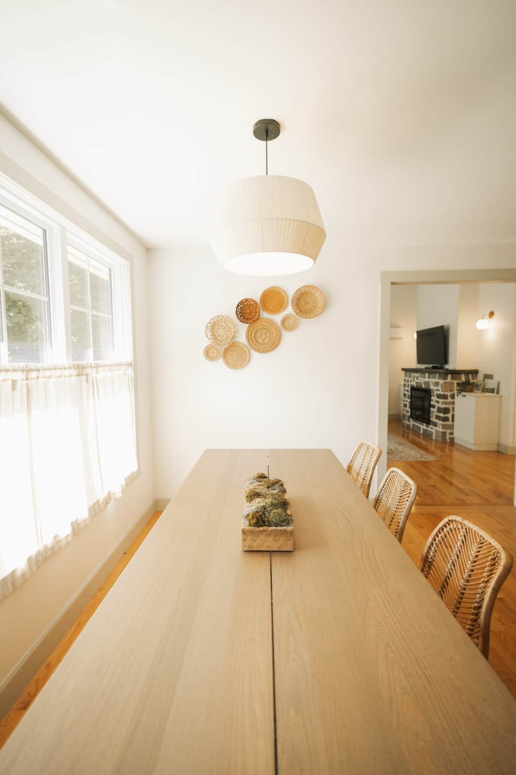 Dining room with seating for 10