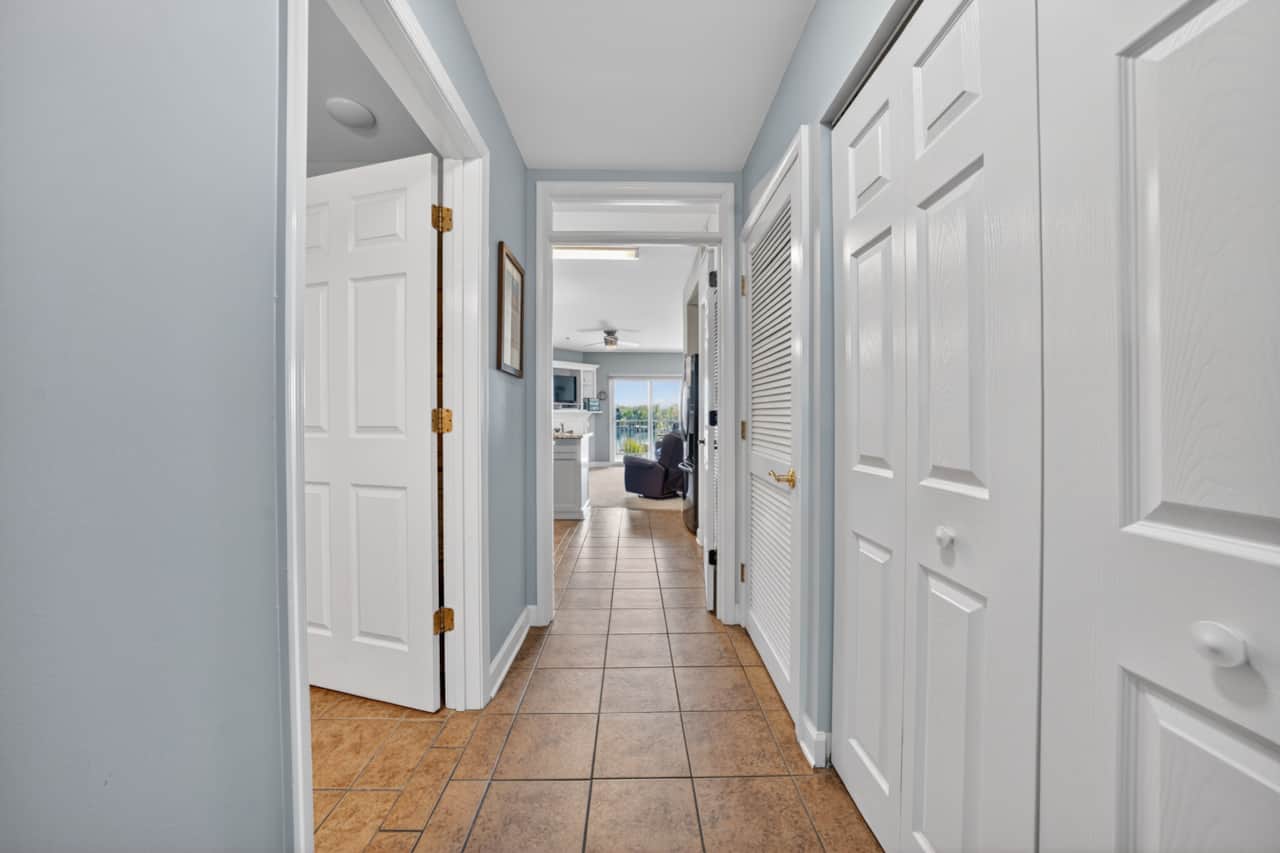 Condo Entrance / Hallway