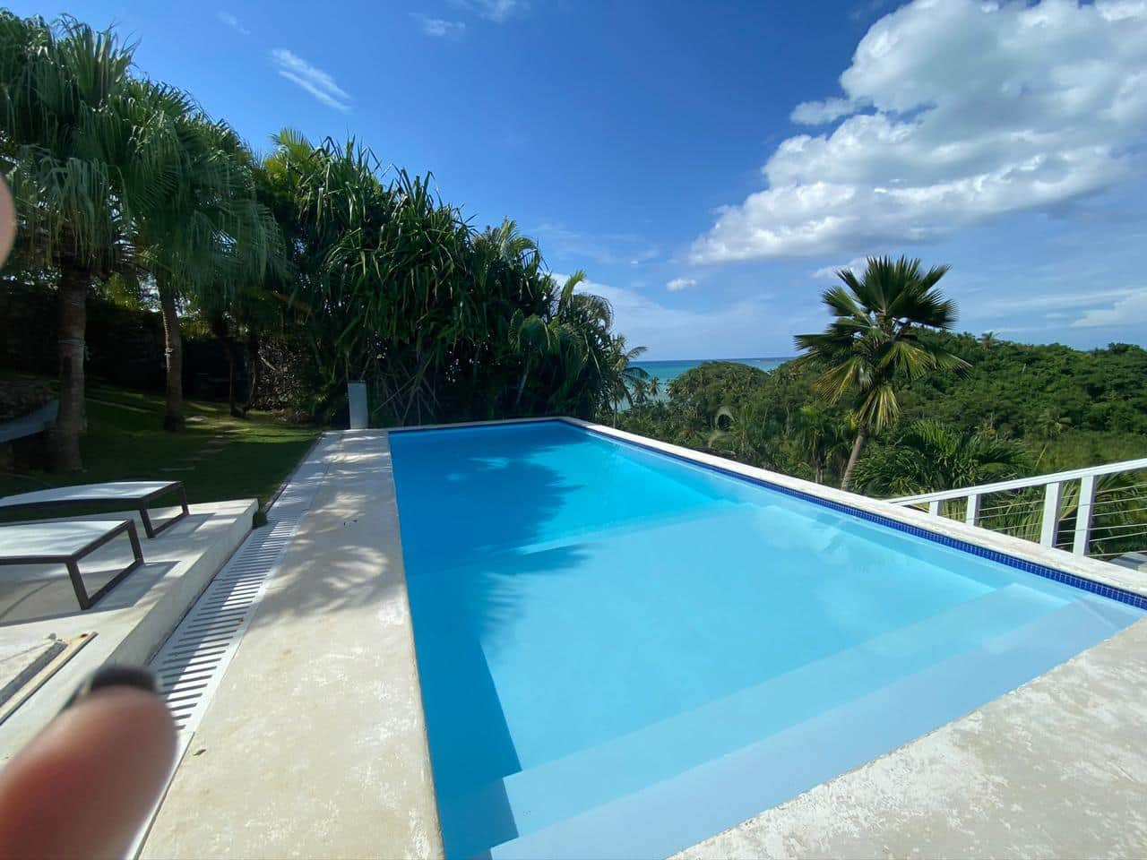 Family-friendly pool with shallow area at Casa Valentine villa, Las Terrenas