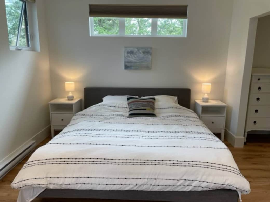 Master bedroom with king