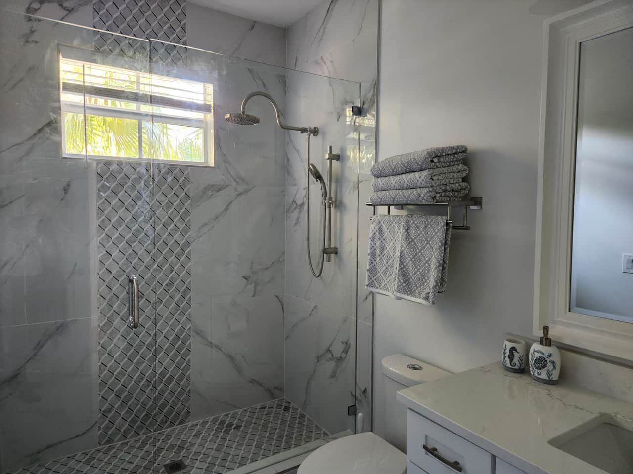 Master bedroom washroom