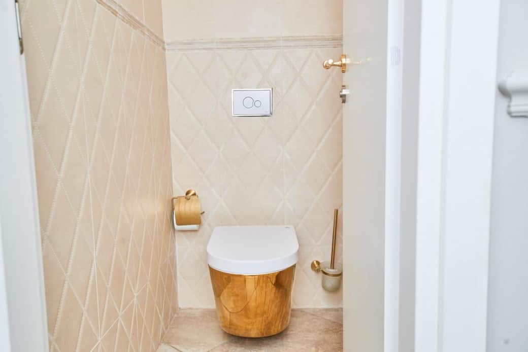 Powder Room