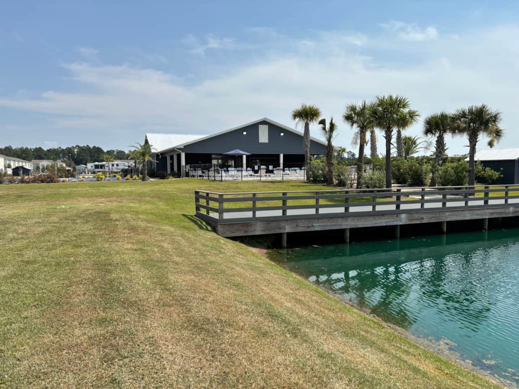 Center Lake, Pier, Clubhouse A