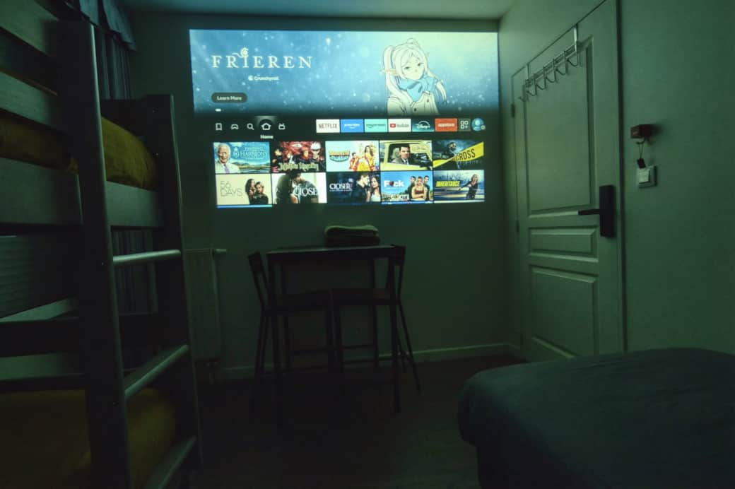 Room (Projector) Room (Projector)