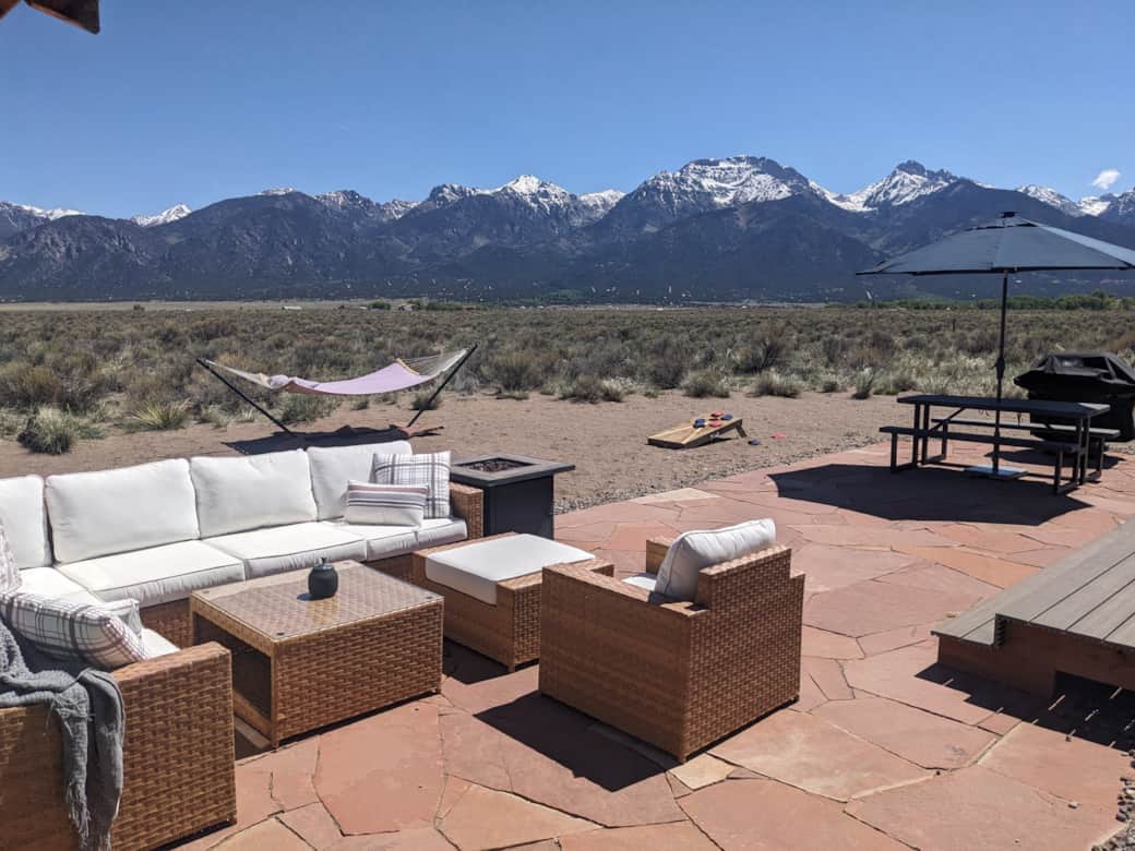 "The Beach" Backyard Patio