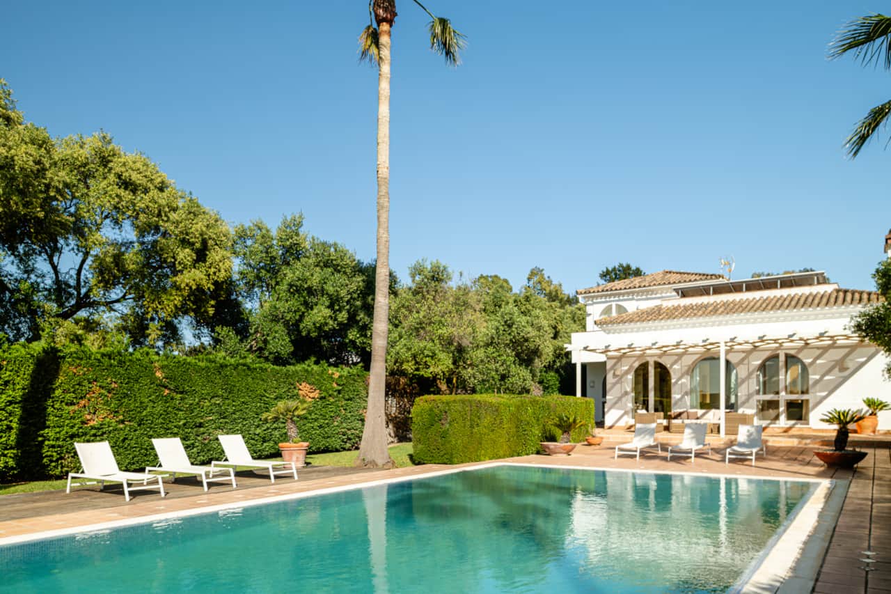 Villa Rosa Swimming Pool