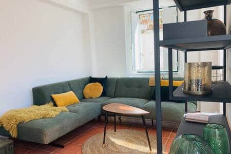 modern living room Casa SuasDuas