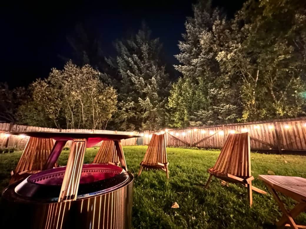 A smokeless fire pit is available for backyard fires