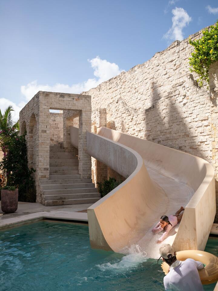 Corasol Golf • Beach Club • Pools • Hot Tubs • Gym photo 26