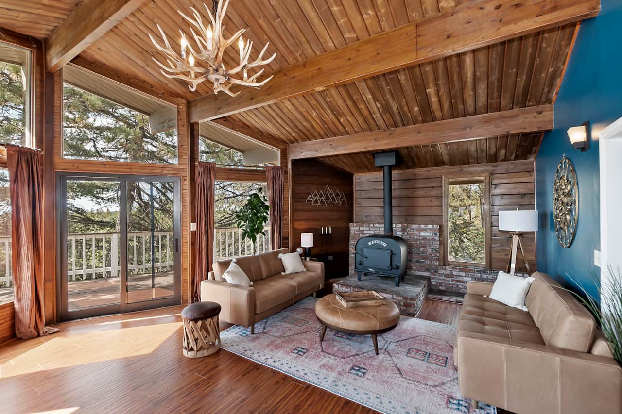 Floor to ceiling windows