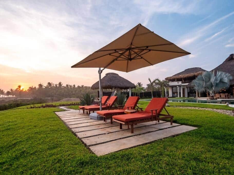 Outdoor 4 Loungers