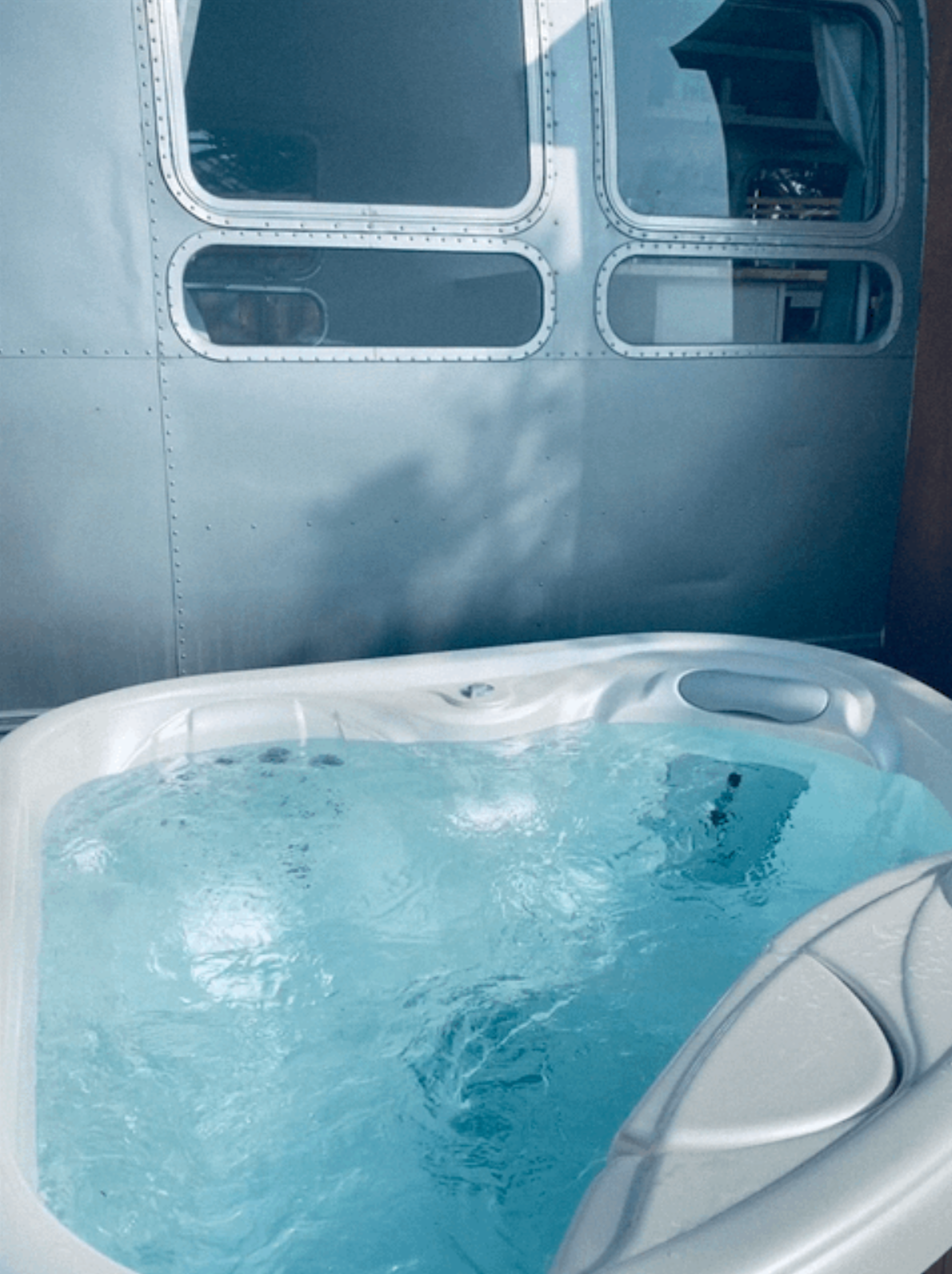 Hot tub