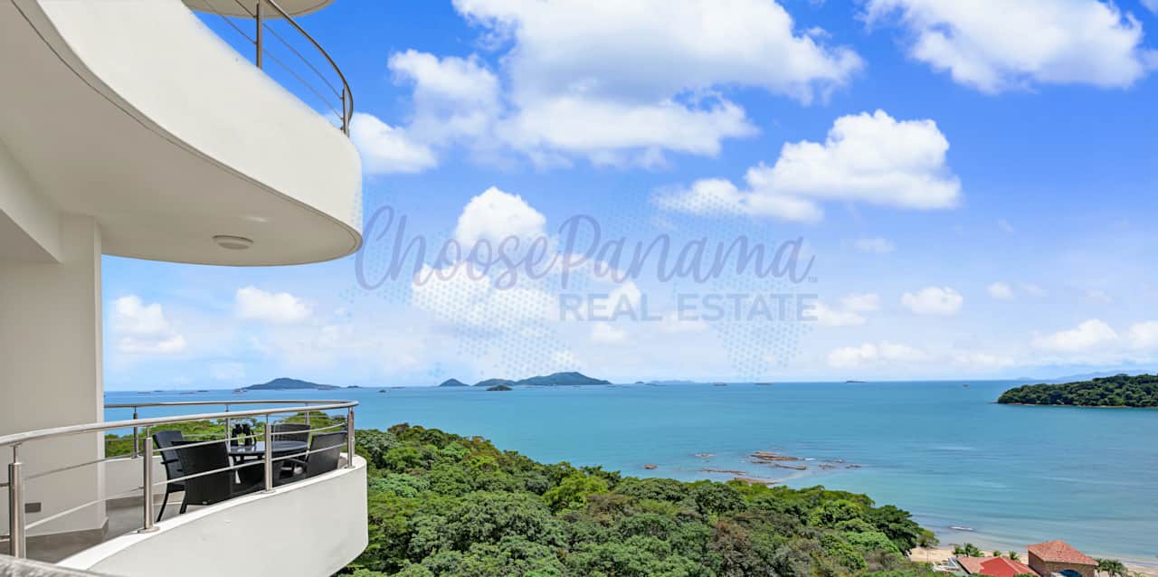 CB12F-Balcony with Ocean Views