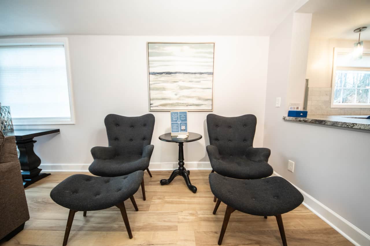 Living Room 5