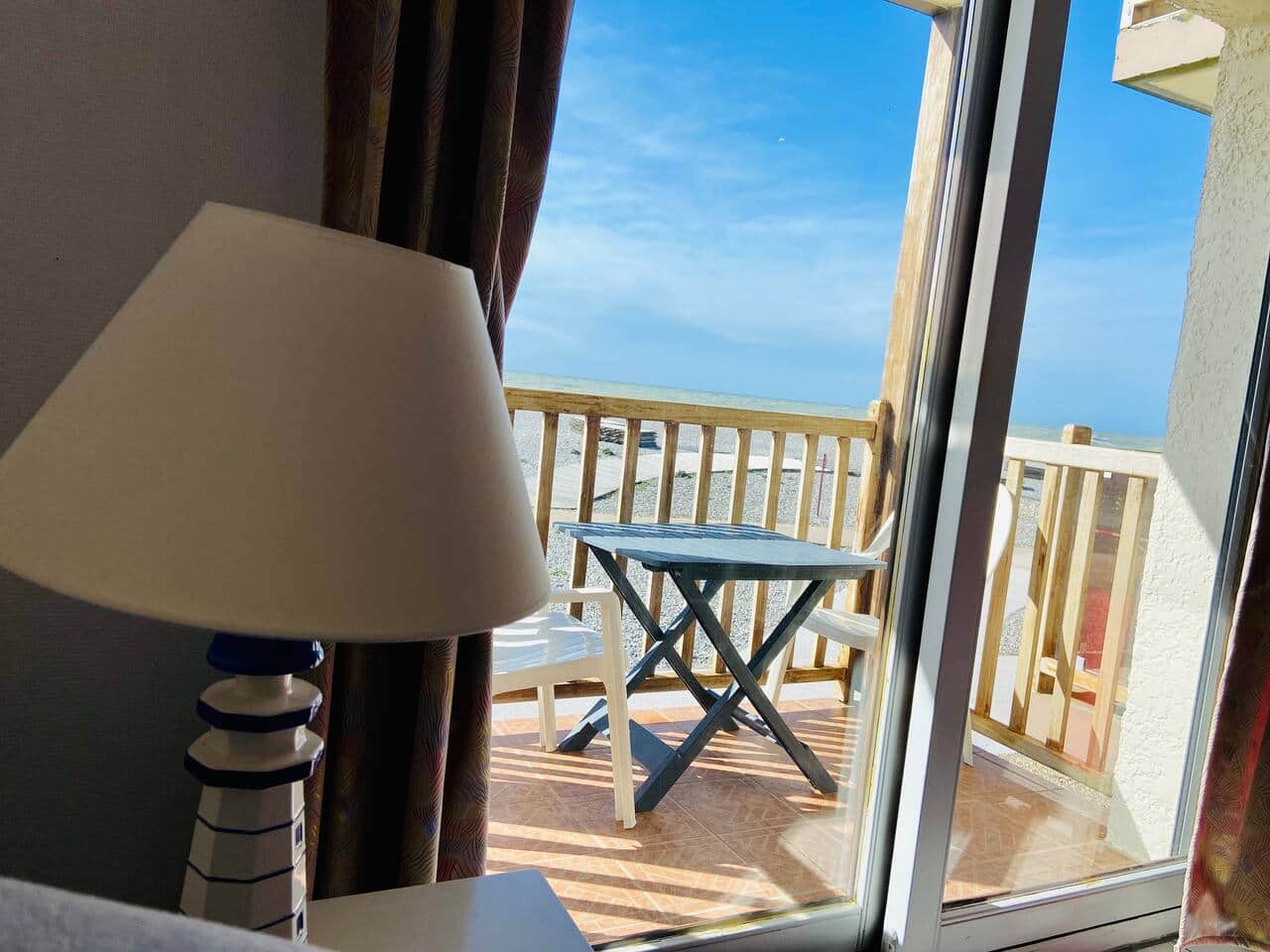 Lampe vue mer