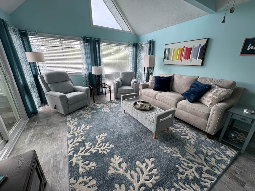 Living room with new furniture (August 2025) Living room with new furniture (August 2025)