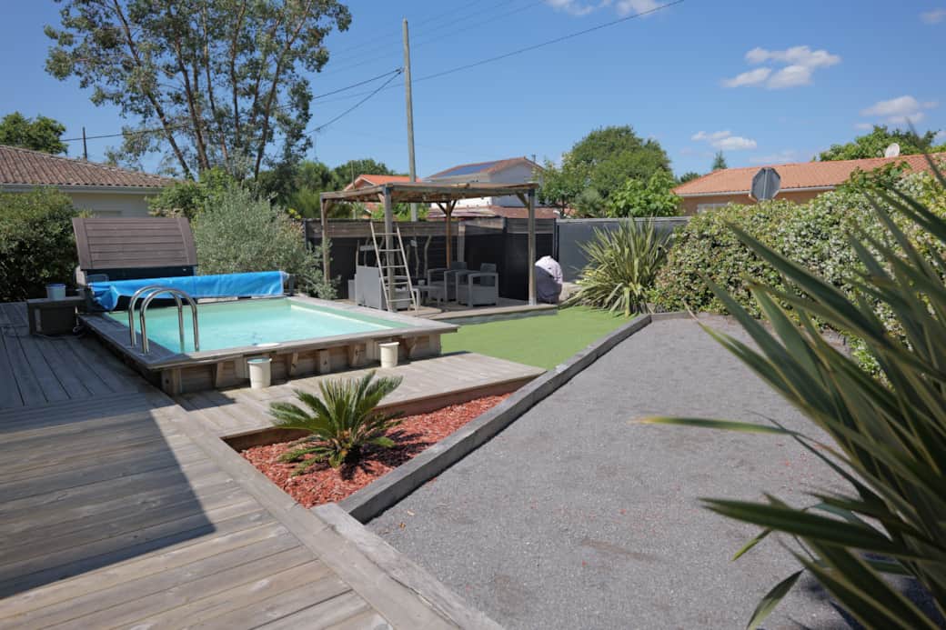 Piscine et Boulodrome