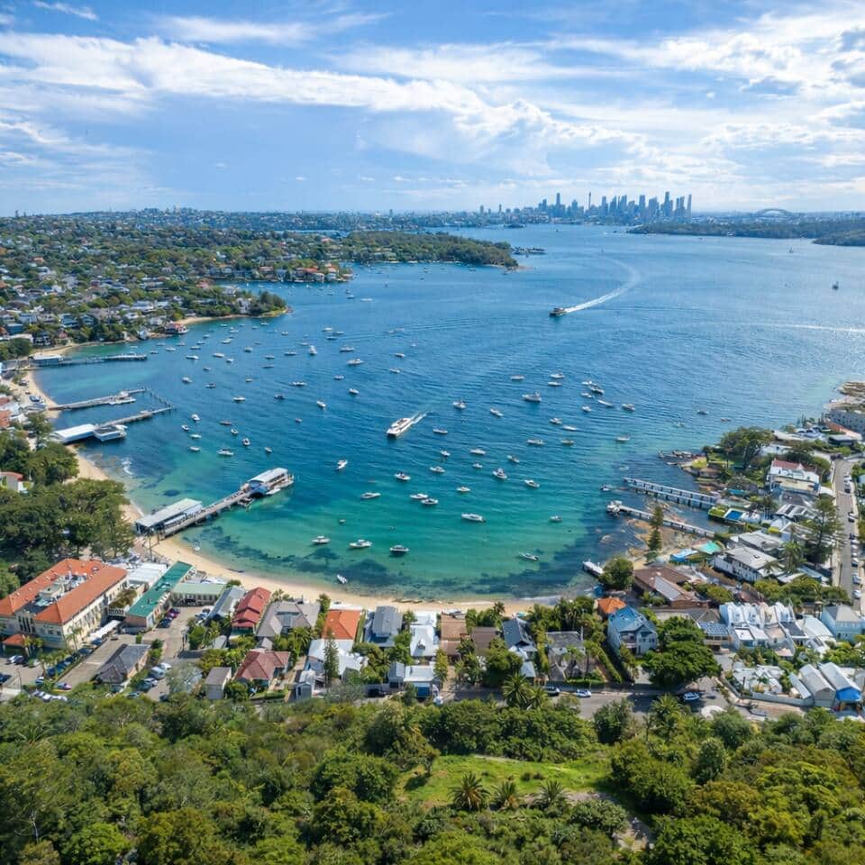 Watsons Bay – Iconic Coastal Village
A postcard-perfect curve of beach, historic homes, and harbour waters one of Sydney’s most coveted bays.