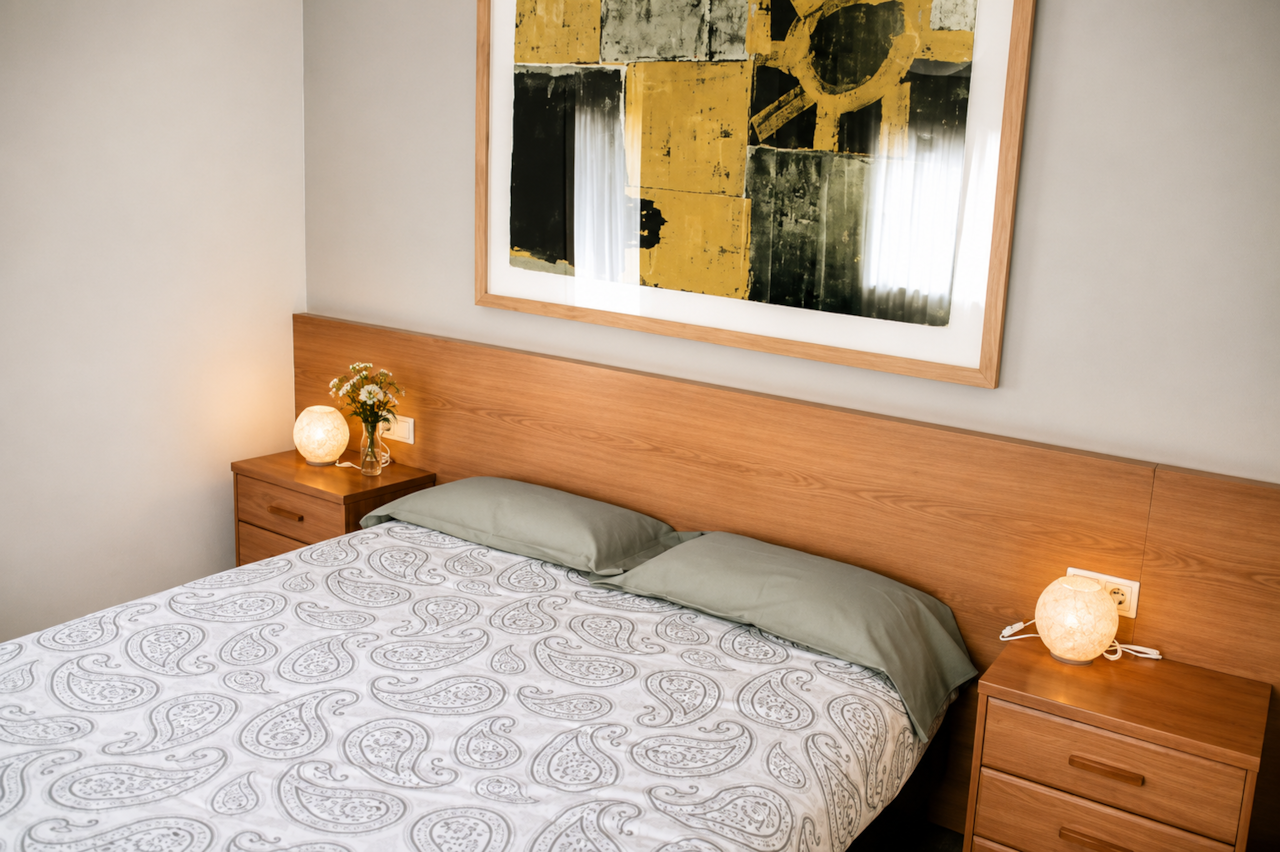 Habitació amb llit gran