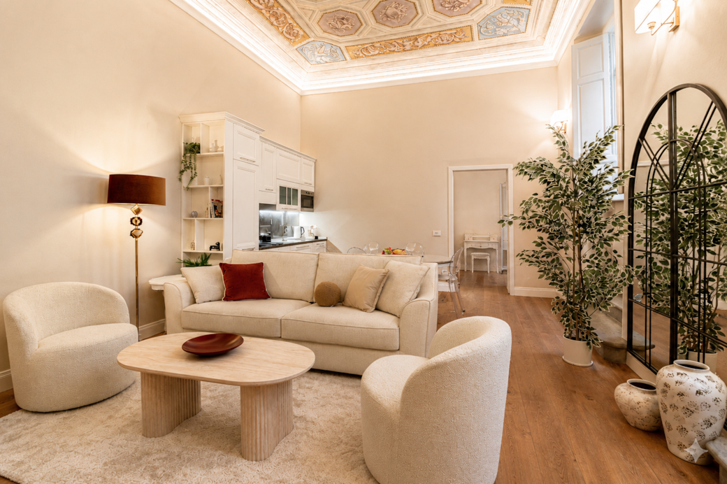 Living room with fresco Living room with fresco