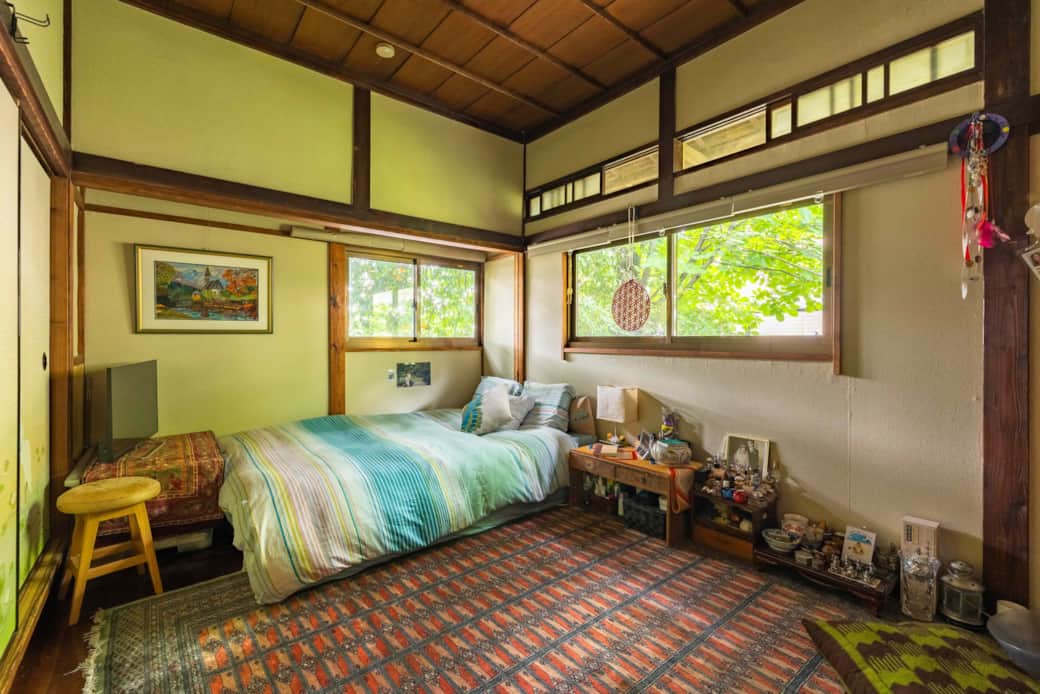 Serene japanese bedroom garden outlook