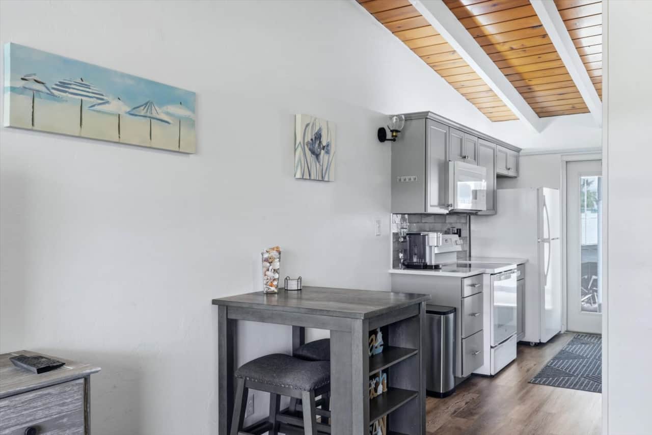 Kitchen table