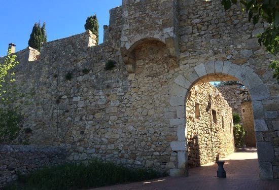 sant-marti-empuries-villas-coll-apartments-costa-brava-catalonia