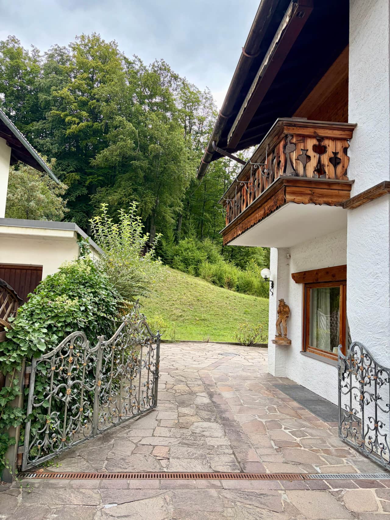 Einfahrt Eibsee 4 Apartments