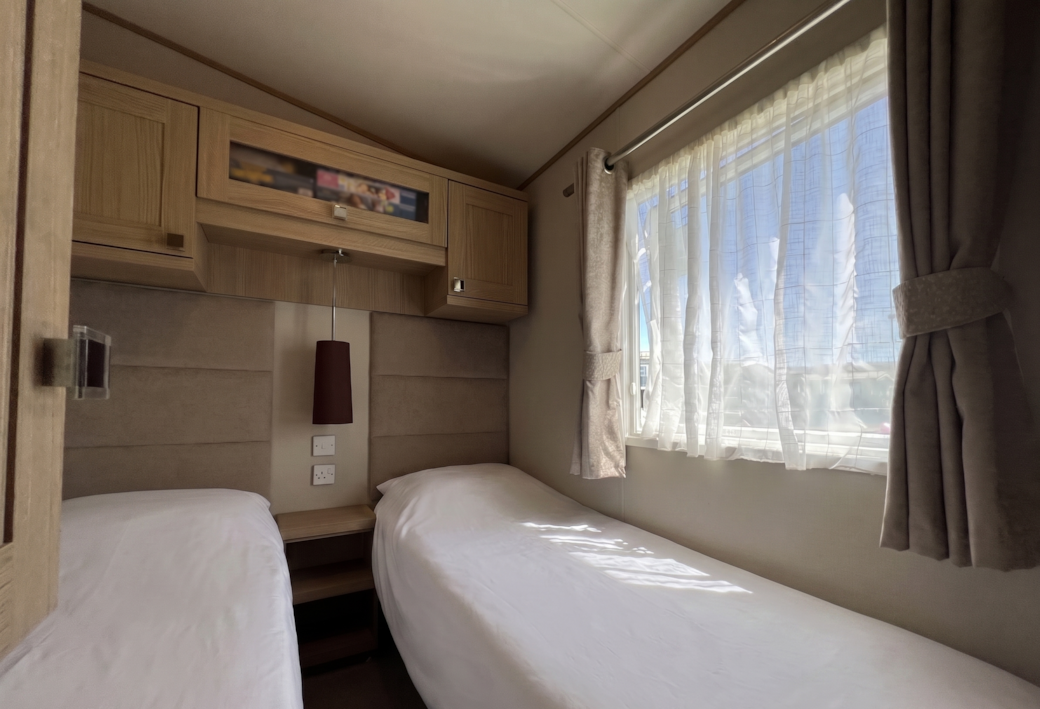 Twin bedroom 2 - Croyde Retreat