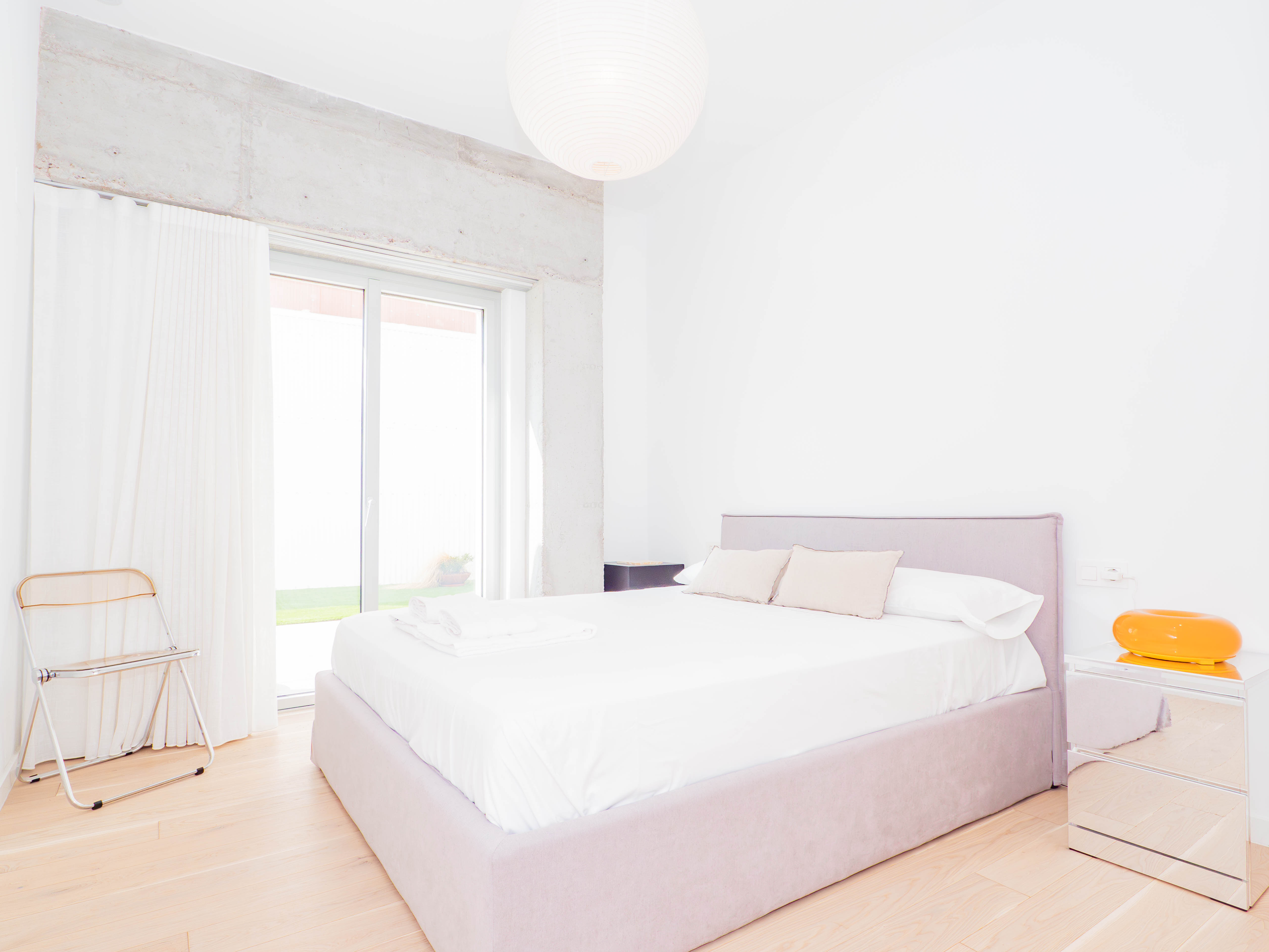Pi y Margall Suite by YBH
