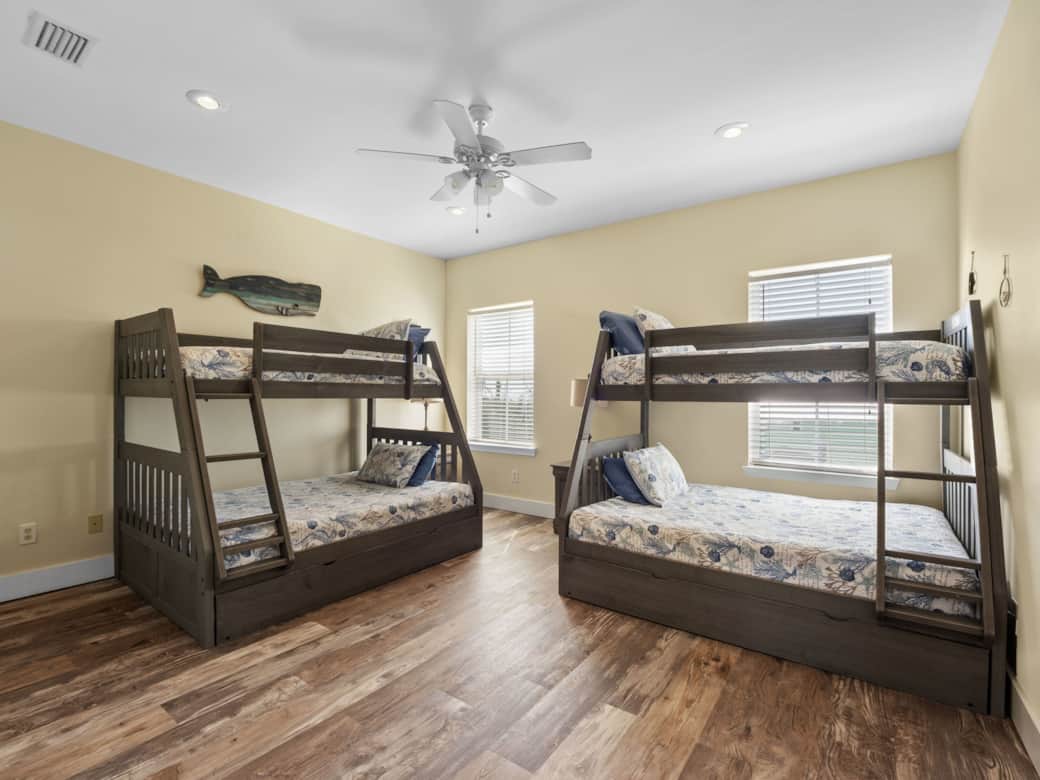 Aqua House Bunk Beds Bedroom