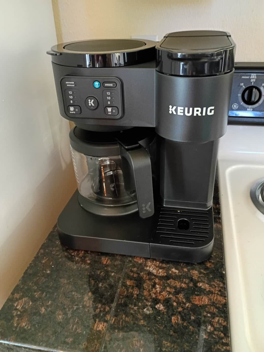 Hot & Iced Single K-Cup Serve & Carafe Coffee Maker