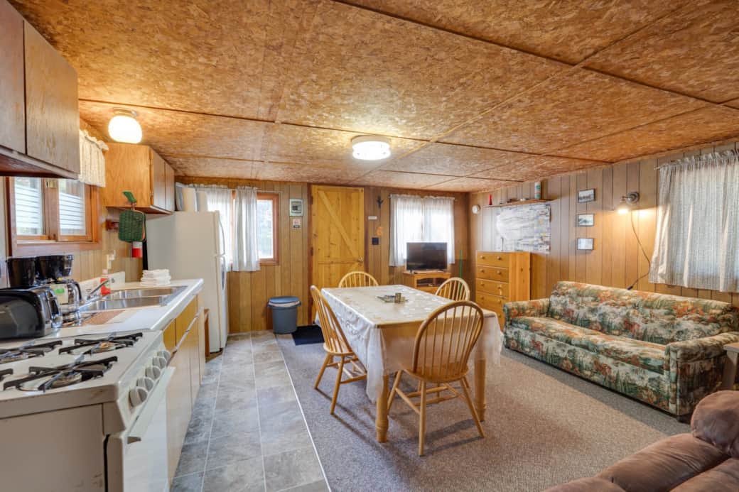 Kitchen / Dining / Living Room Kitchen / Dining / Living Room