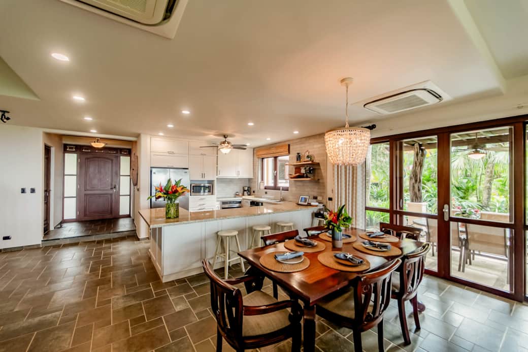 Dining and Kitchen Dining and Kitchen