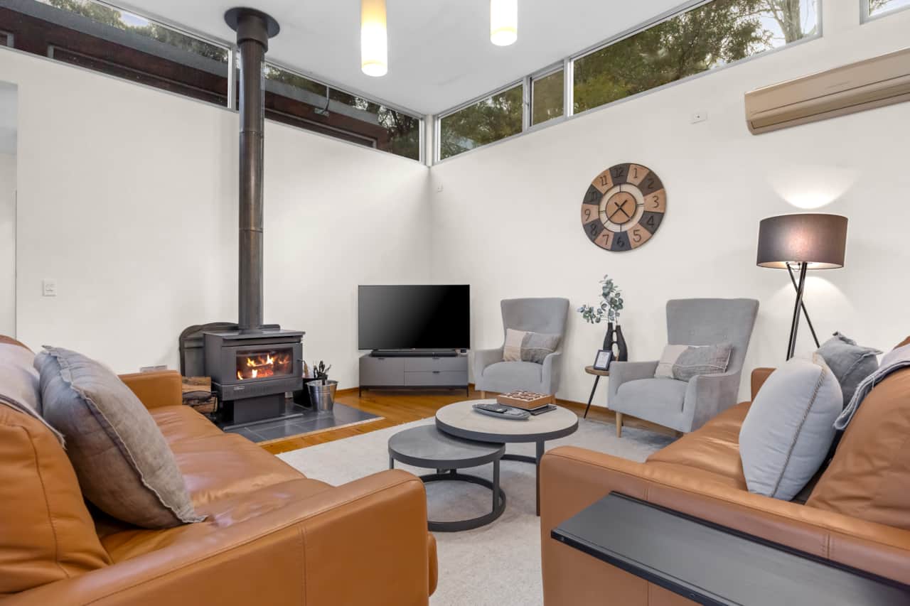Living Area - Light and Bright