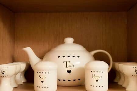 Tea Pots And Shakers Tea Pots And Shakers