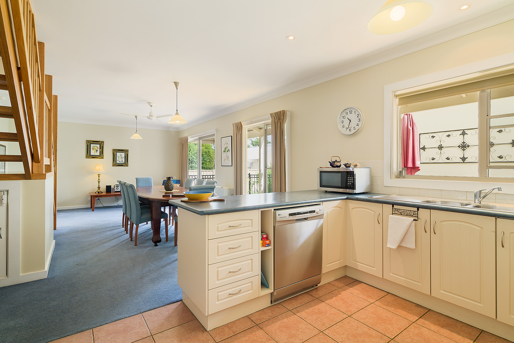 Brilliant and spacious kitchen great for entertaining